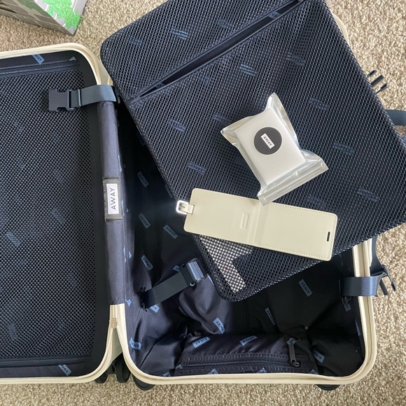 Away Bags Limited Edition Away Travel Luggage Pearlized White Y2k